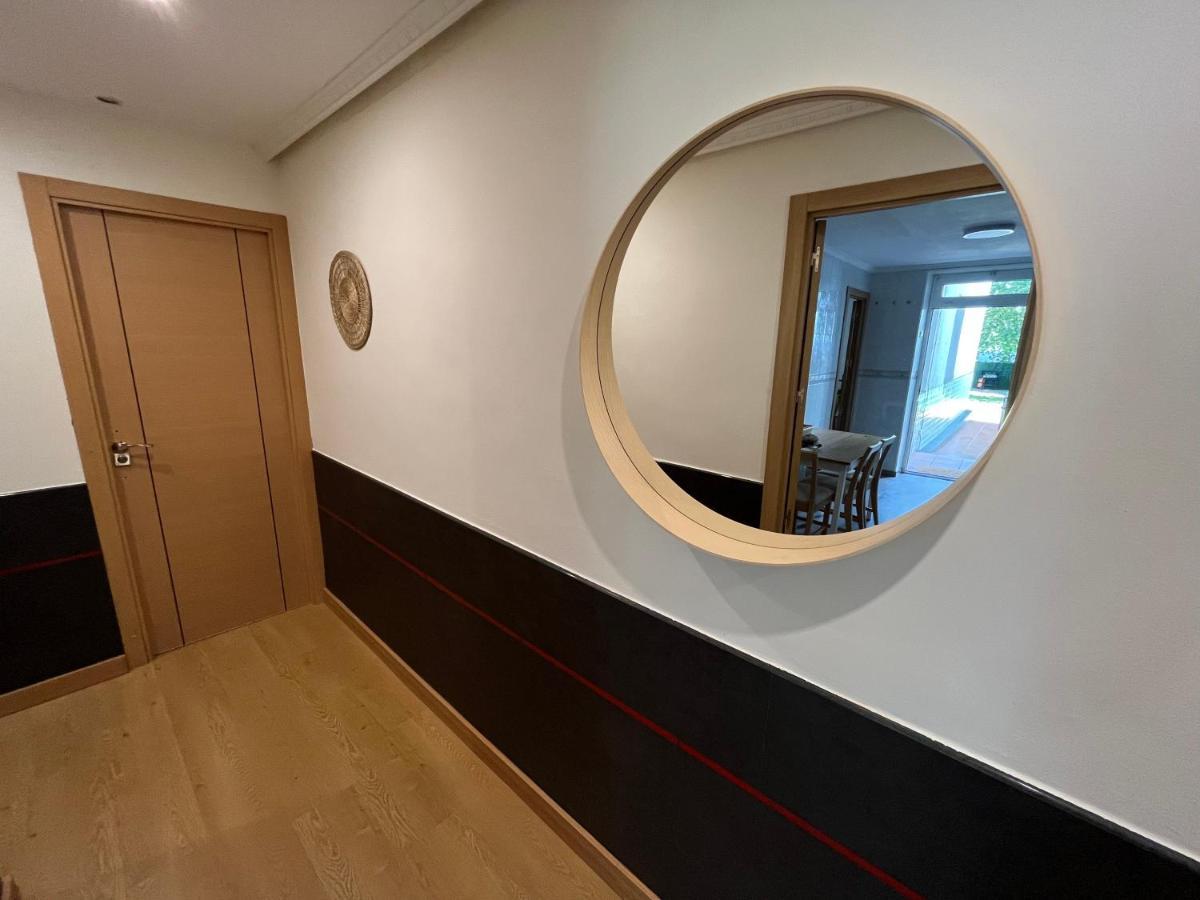 La Postiga Apartman Oviedo Kültér fotó